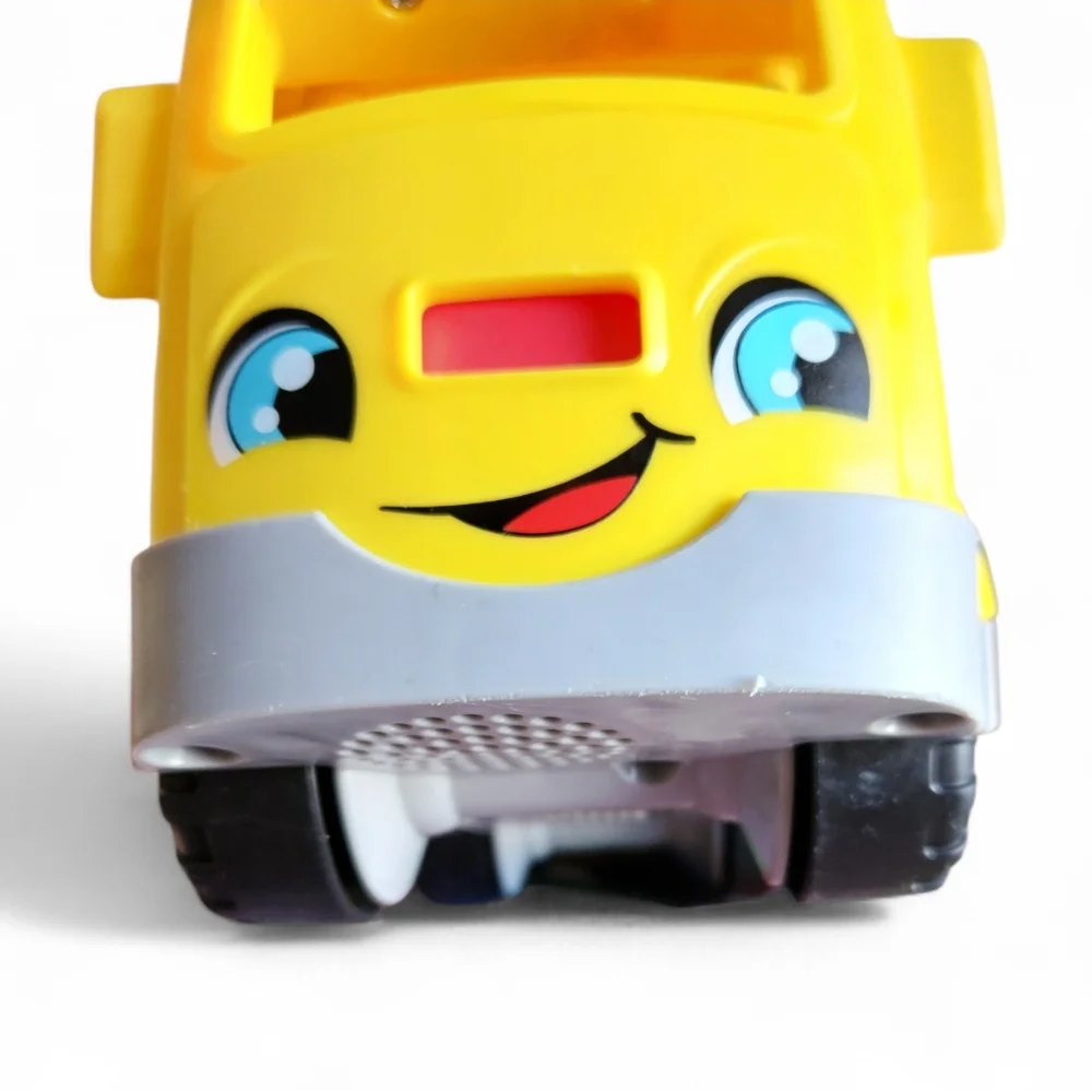 Fisher-Price Little People‎ Sit with Me Smiling Yellow School Bus with Figures